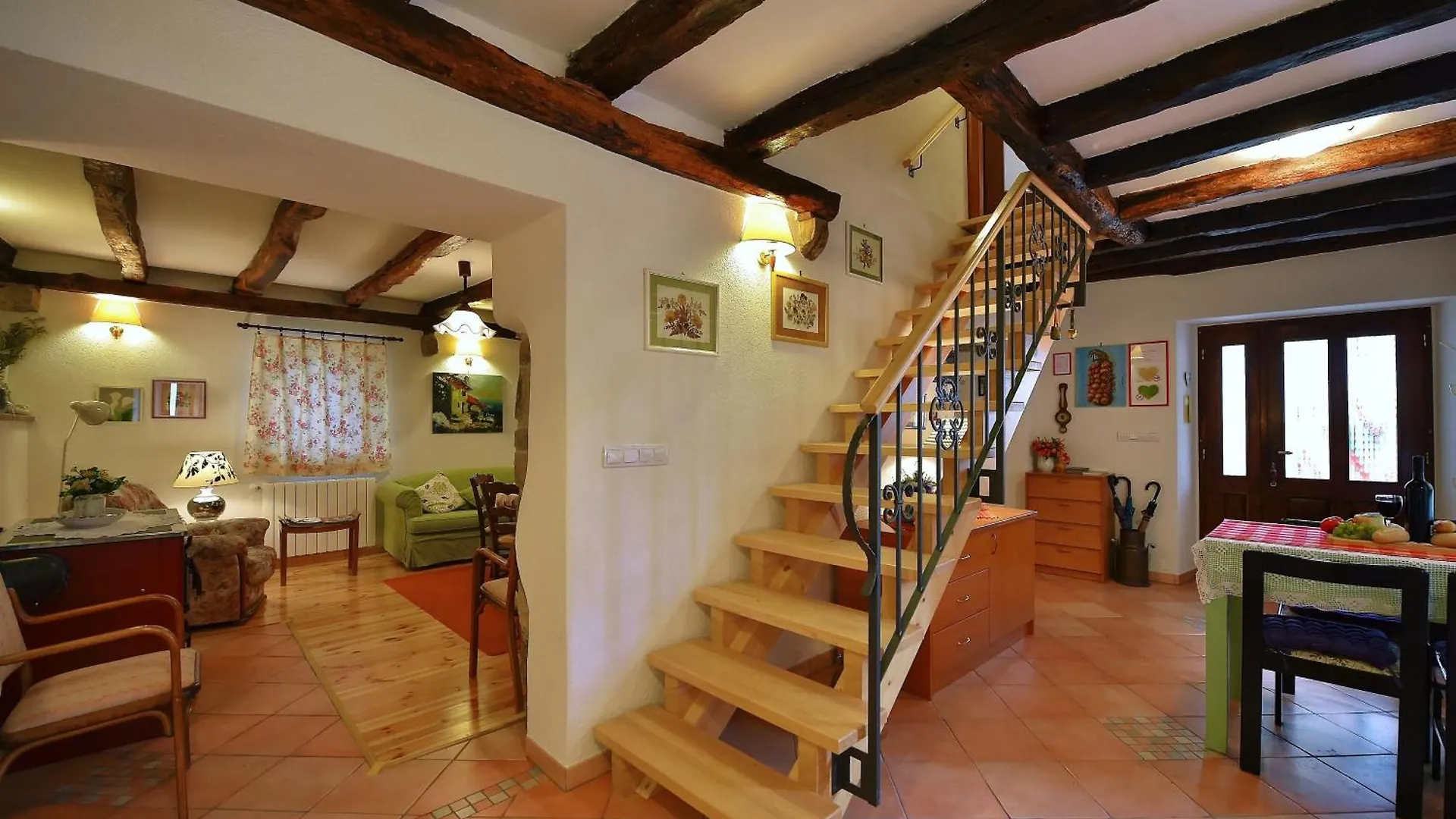 Nyaraló Holiday House With Wifi Paz, Central Istria - Sredisnja Istra - 16623 Buzet